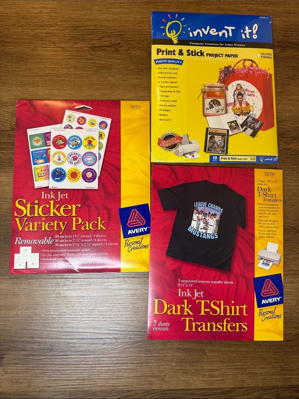 Avery and Invent It Project Print & Stick Paper Stickers Dark T Shirt Transfers